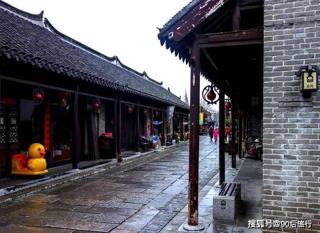 了解对医疗鉴定结论不服的,是否能起诉进行鉴定的医学会?,专业有问必答平台